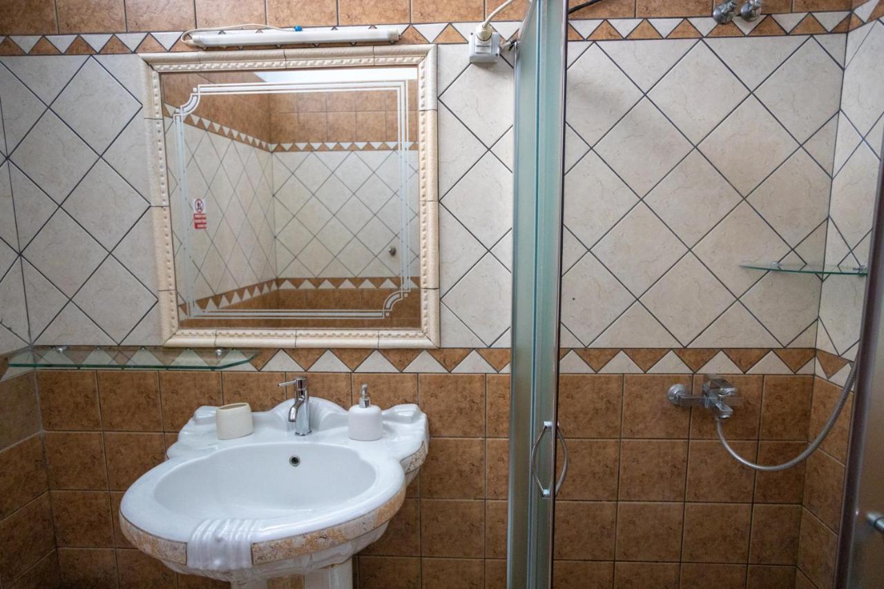 Vila Aulona Vlorë Eksteriør bilde